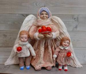 "Наш добрый ангел" (вата, акрил)