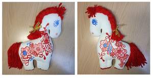 "Орловская лошадка" (грунтованный текстиль) Василиса Ж.