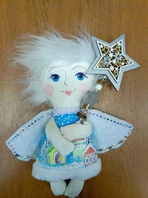 "Рождественский ангел" (ткань, акрил, 25 см) Рома Б.